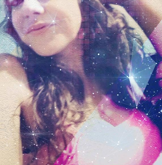 glitt3erb0mbz
